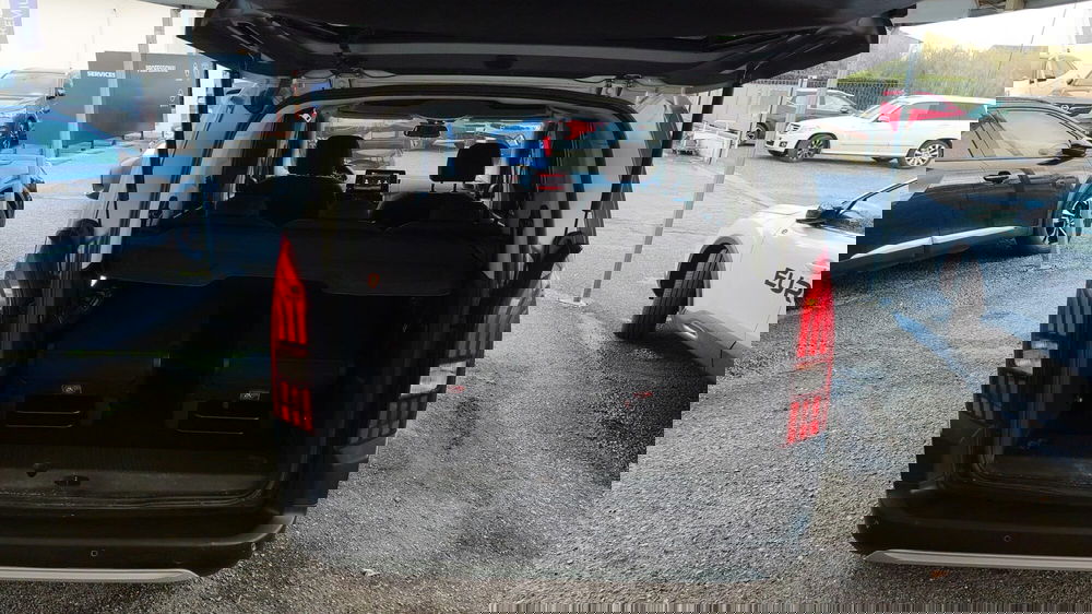 Peugeot Rifter usata a Firenze (8)