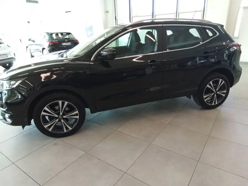 Nissan Qashqai usata a Rimini (5)