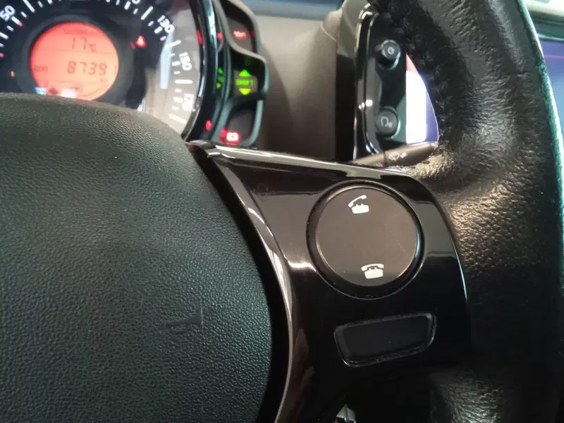 Peugeot 108 usata a Rimini (11)