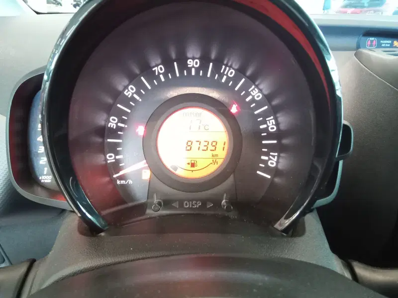Peugeot 108 usata a Rimini (15)