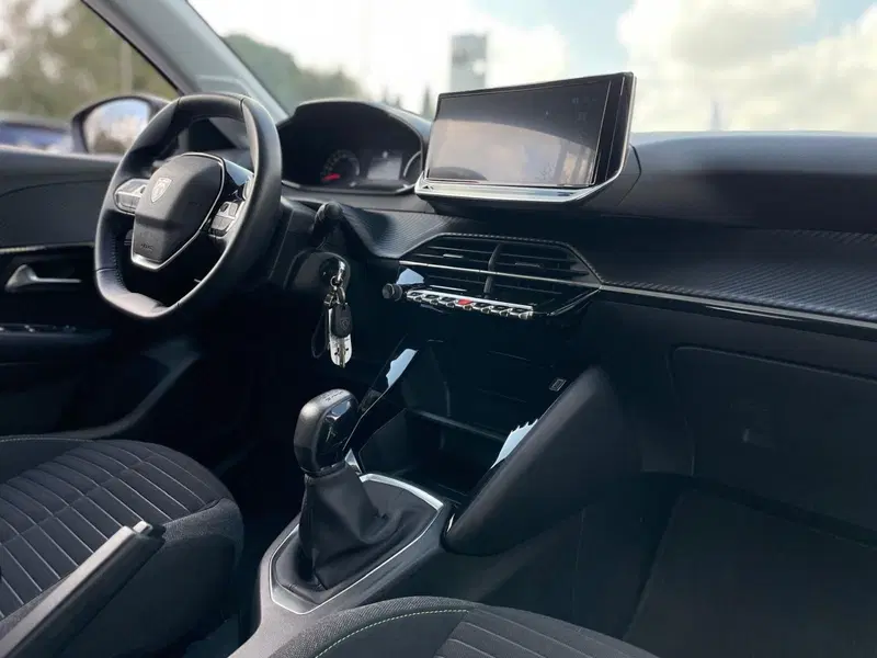 Peugeot 208 usata a Ancona (15)