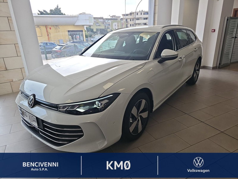 Volkswagen Passat nuova a Reggio Calabria