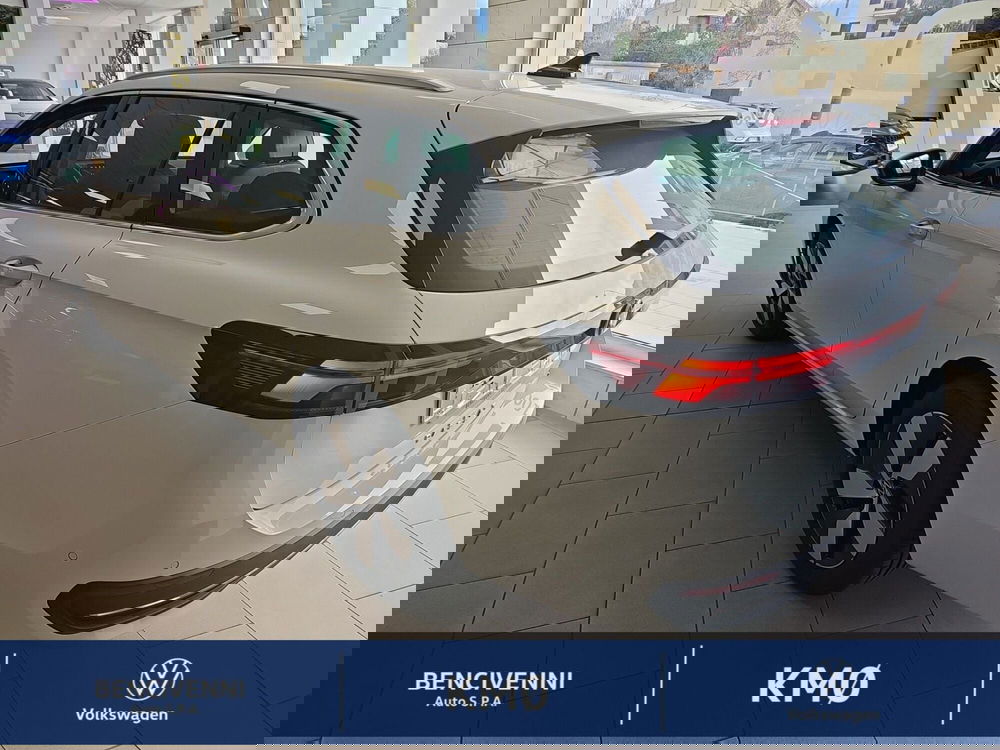 Volkswagen Passat nuova a Reggio Calabria (10)