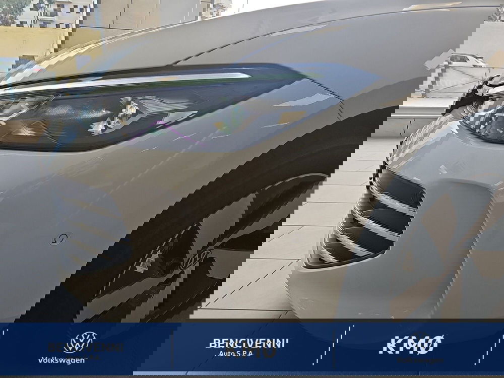 Volkswagen Passat nuova a Reggio Calabria (13)