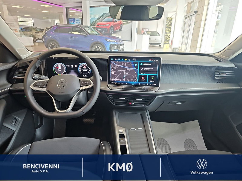 Volkswagen Passat nuova a Reggio Calabria (17)