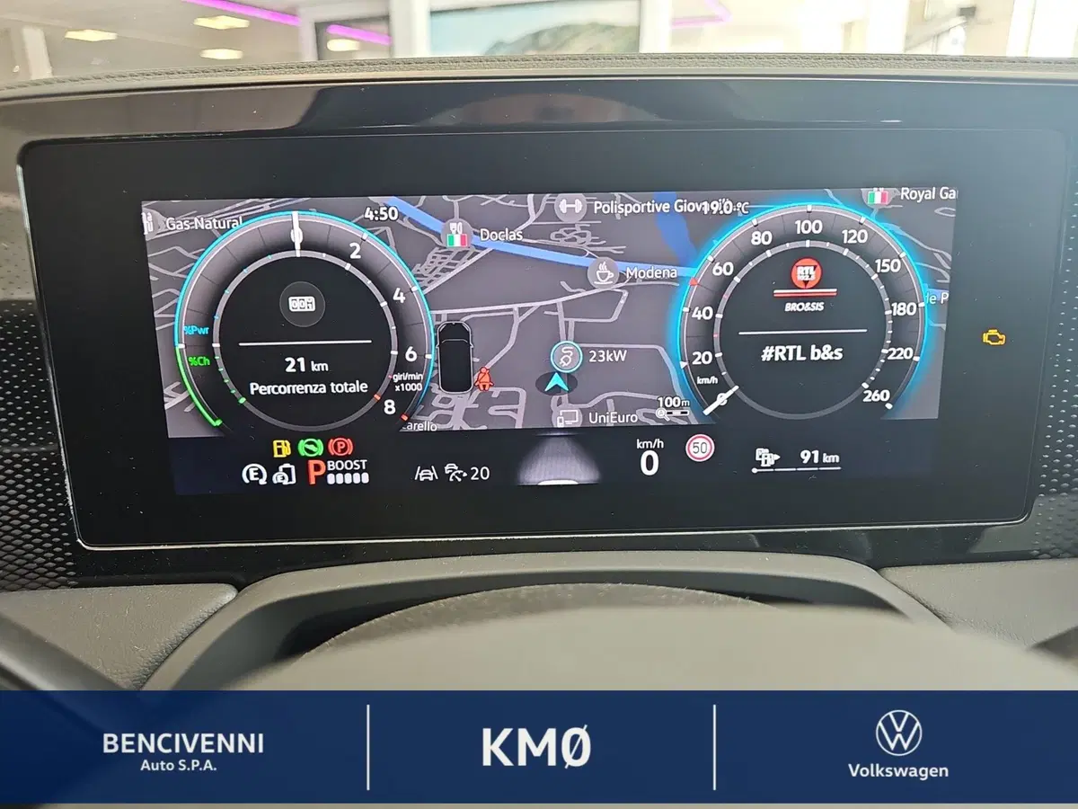 Volkswagen Passat nuova a Reggio Calabria (19)