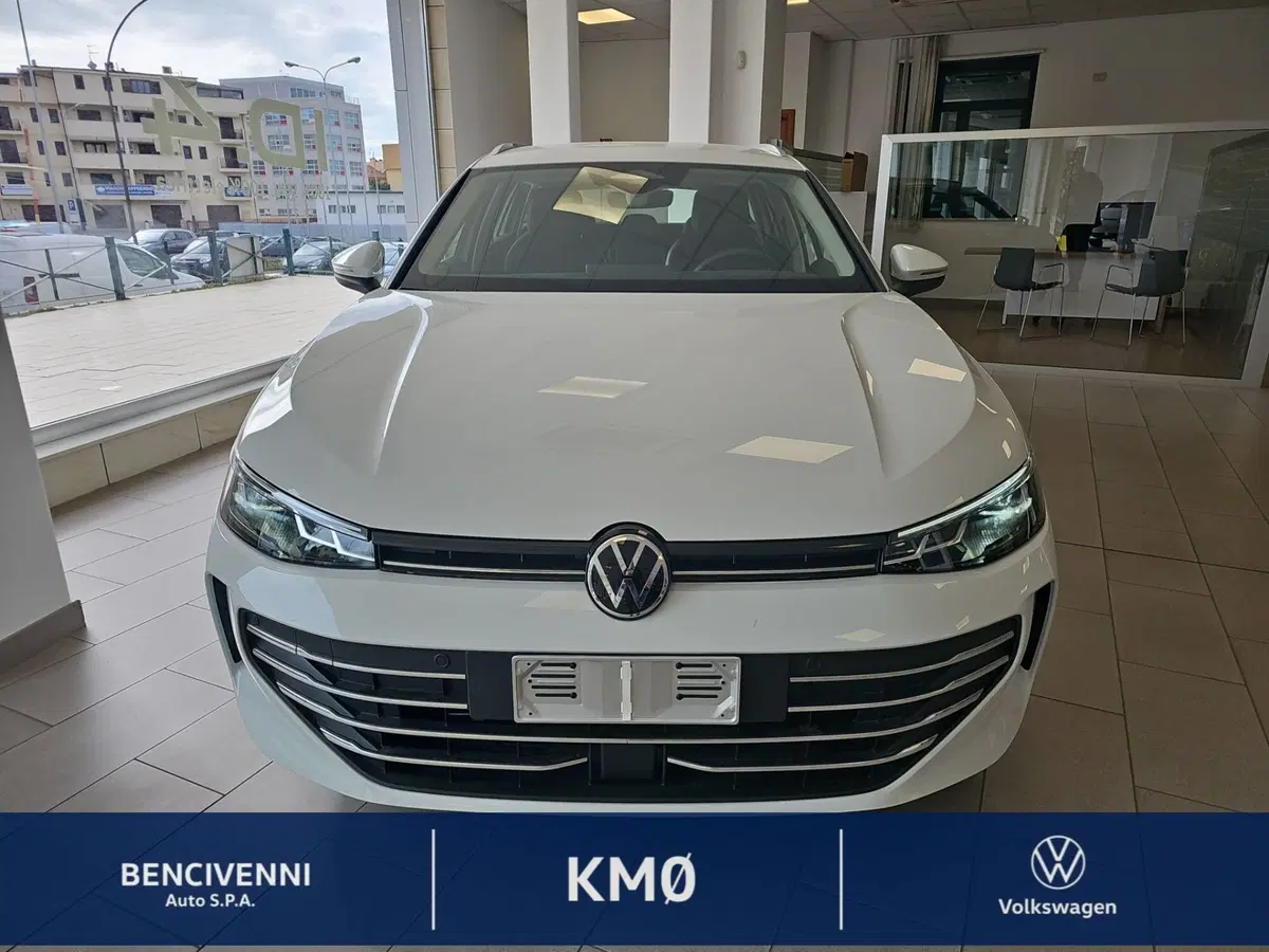Volkswagen Passat nuova a Reggio Calabria (2)