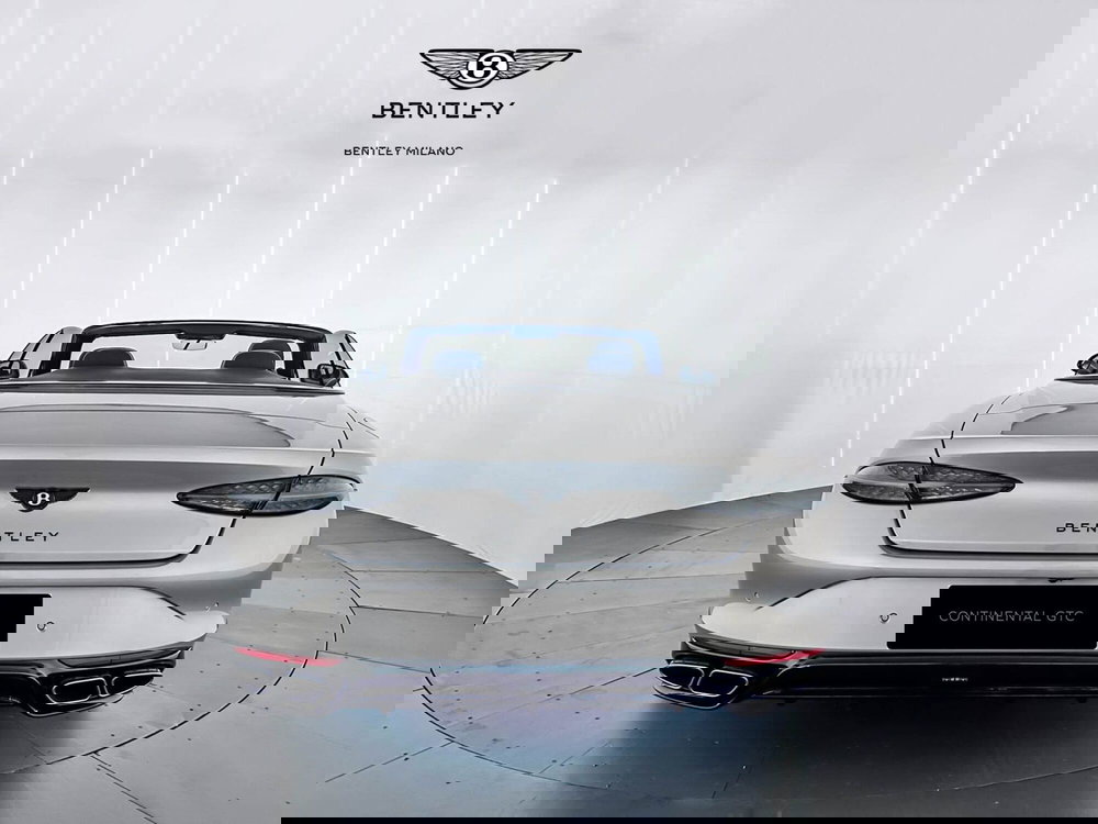 Bentley Continental GTC nuova a Milano (8)