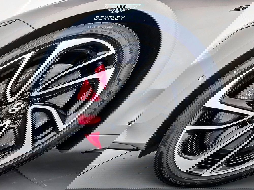 Bentley Continental GTC nuova a Milano (10)