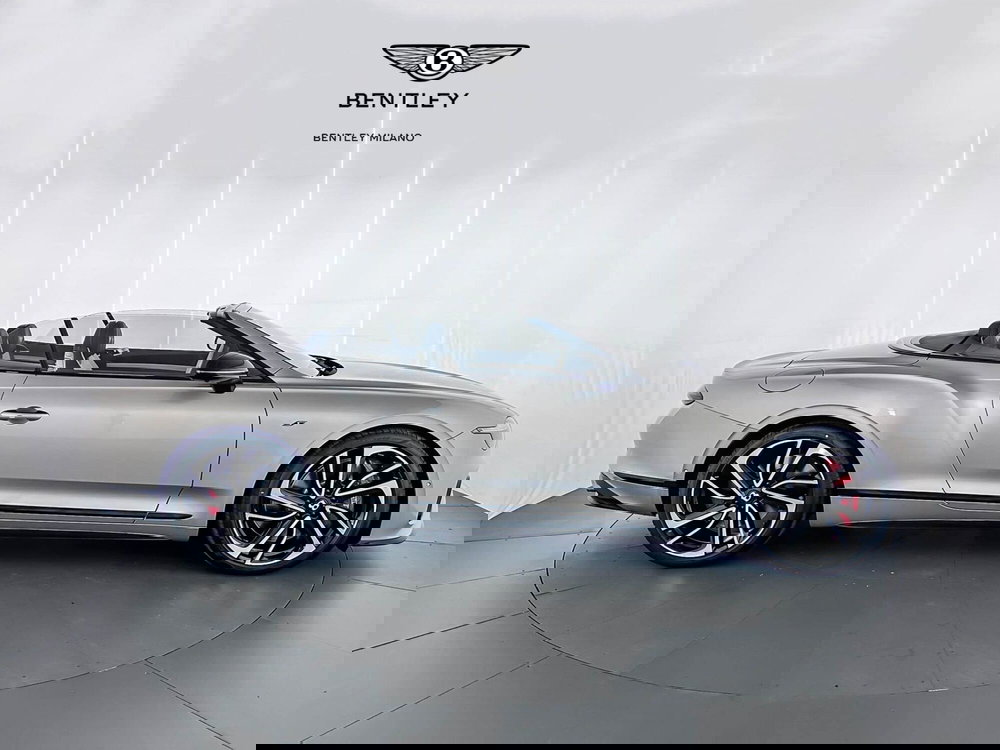 Bentley Continental GTC nuova a Milano (5)