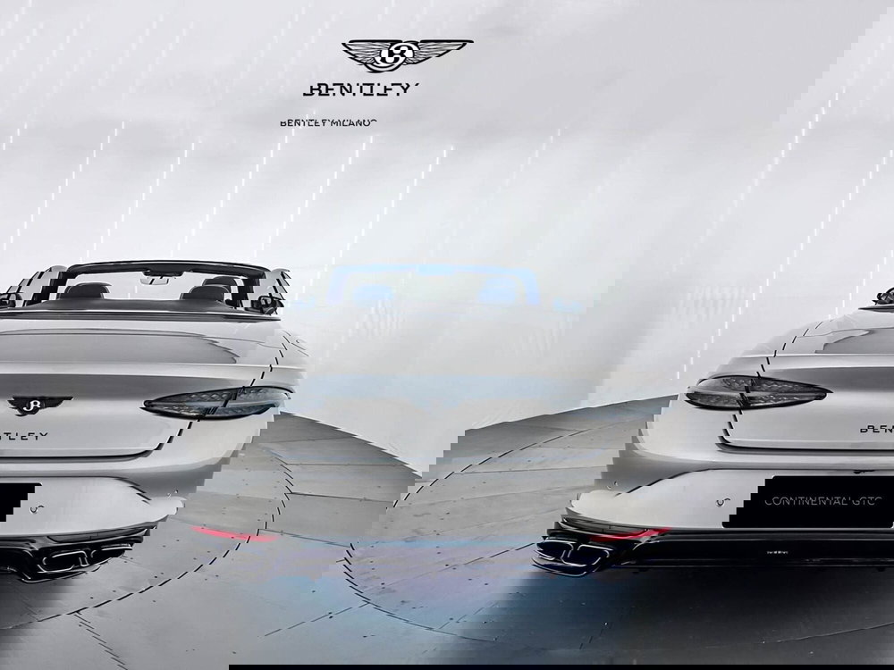 Bentley Continental GTC nuova a Milano (8)