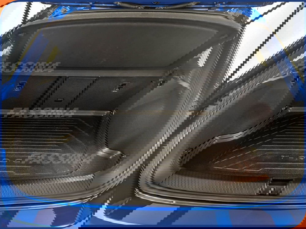 Volkswagen T-Roc usata a Milano (11)