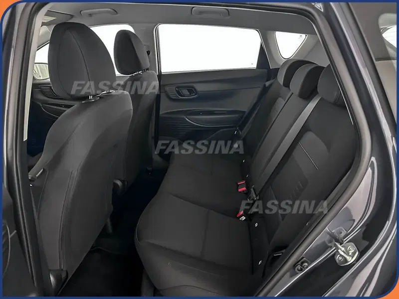 Hyundai Bayon usata a Milano (10)