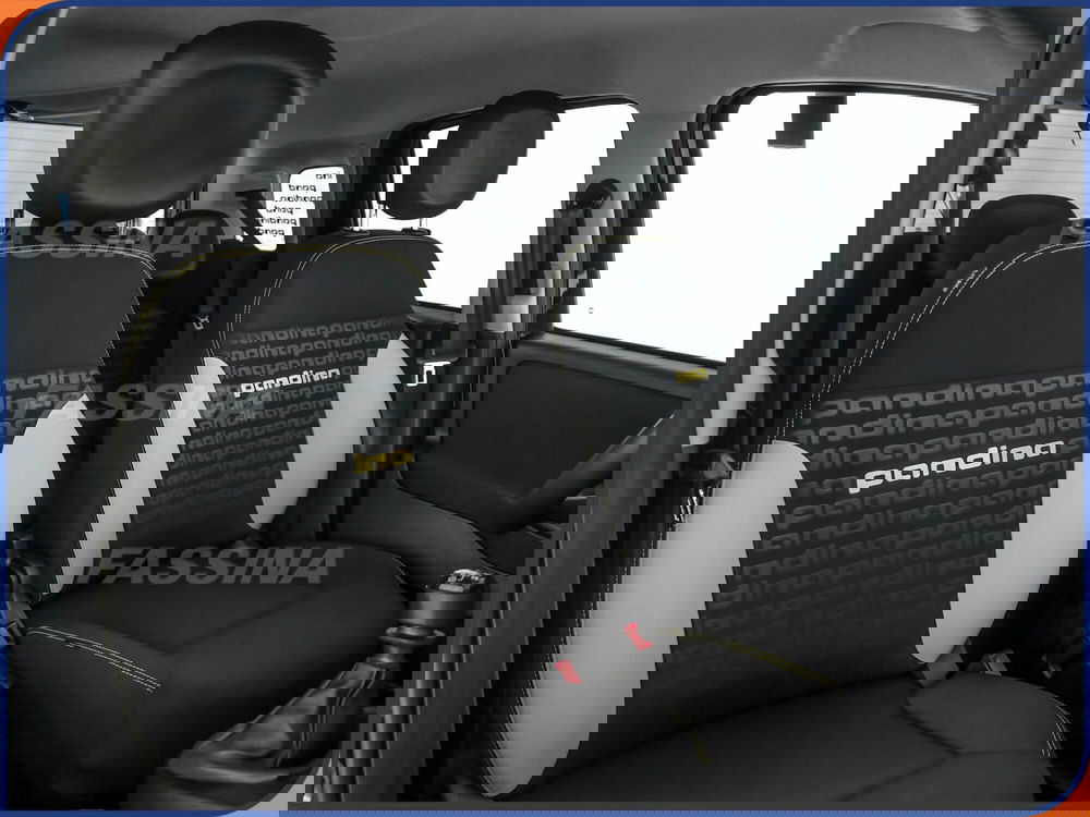 Fiat Panda Cross usata a Milano (12)