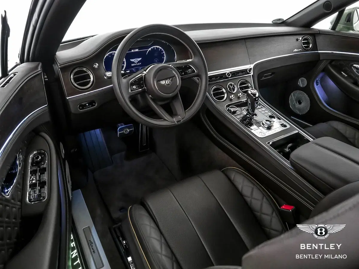 Bentley Continental GTC usata a Milano (11)