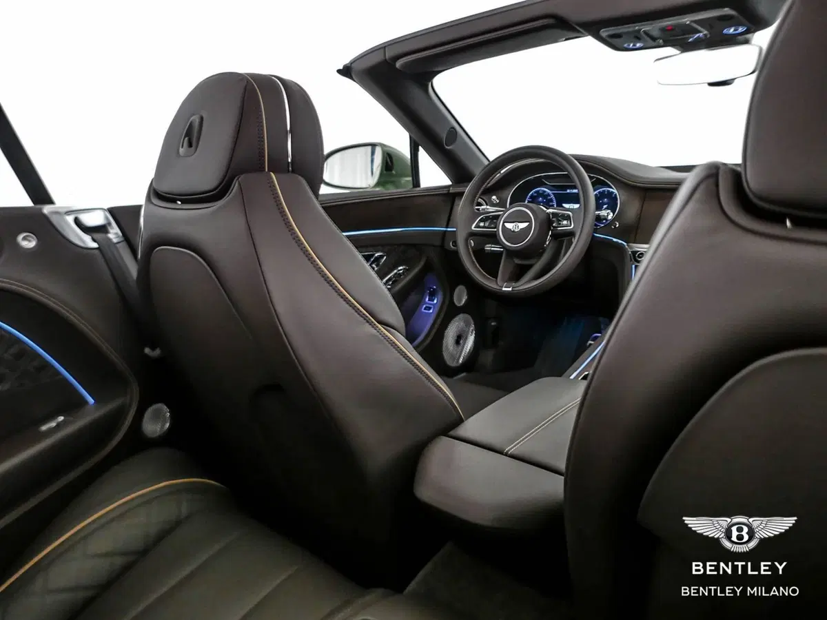 Bentley Continental GTC usata a Milano (13)