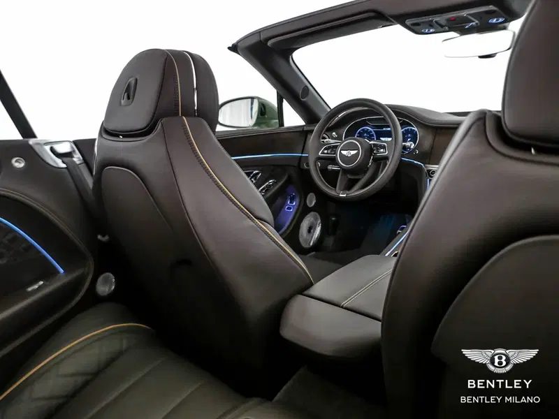 Bentley Continental GTC usata a Milano (13)