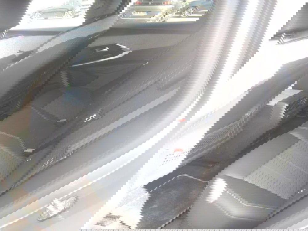 Peugeot 3008 usata a Massa-Carrara (5)