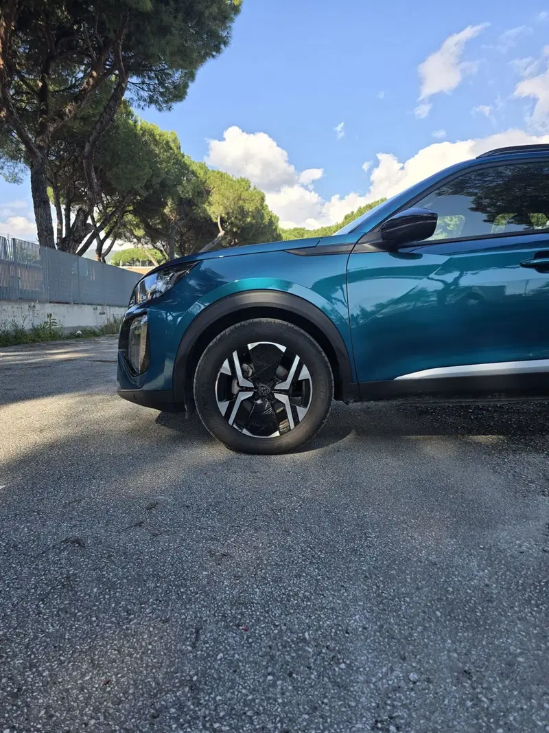 Peugeot 2008 usata a Massa-Carrara (14)