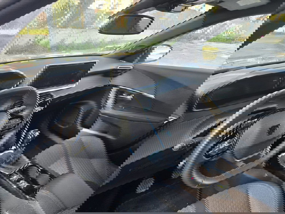 Peugeot 2008 usata a Massa-Carrara (20)