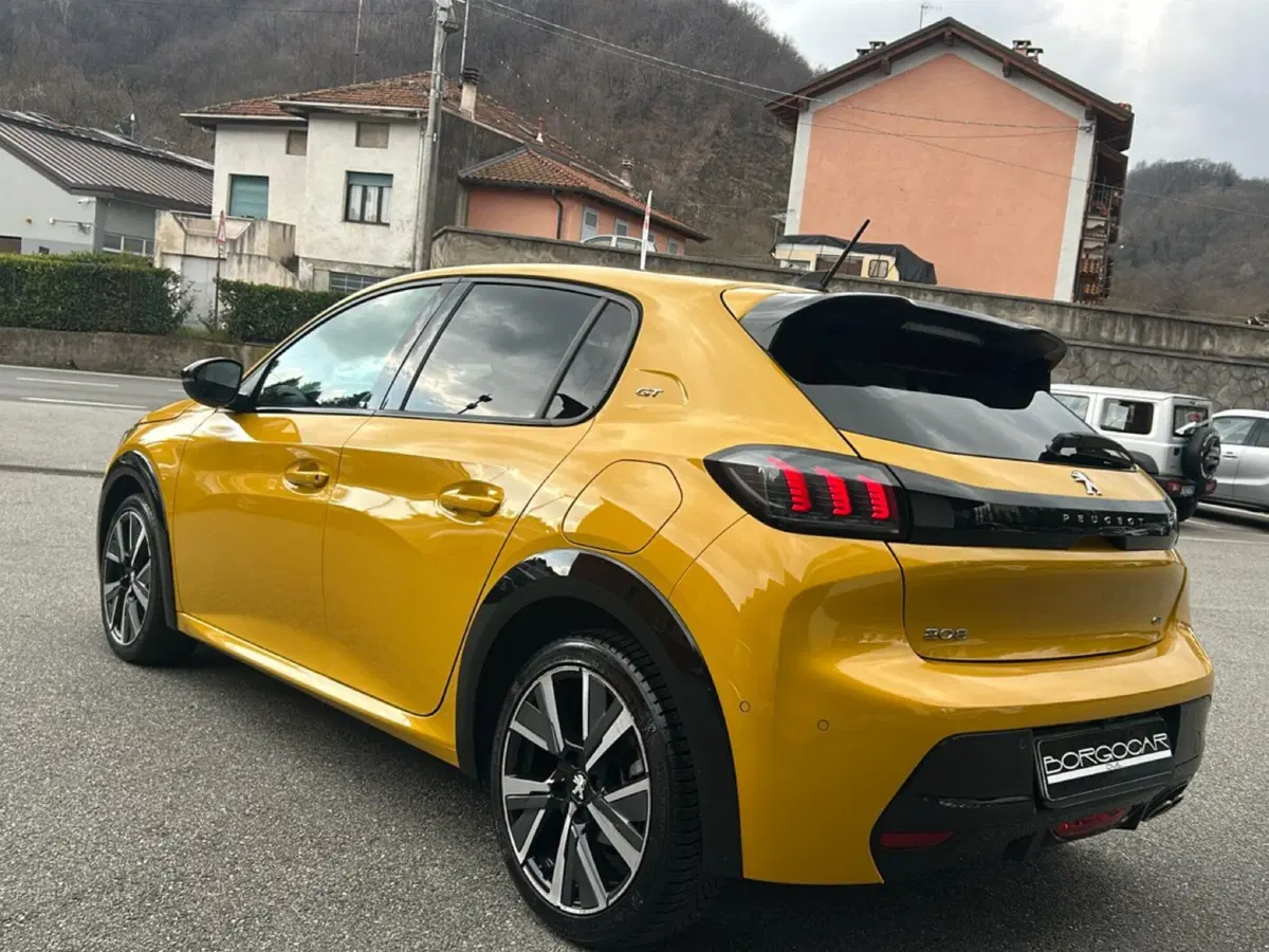 Peugeot 208 usata a Vercelli (5)