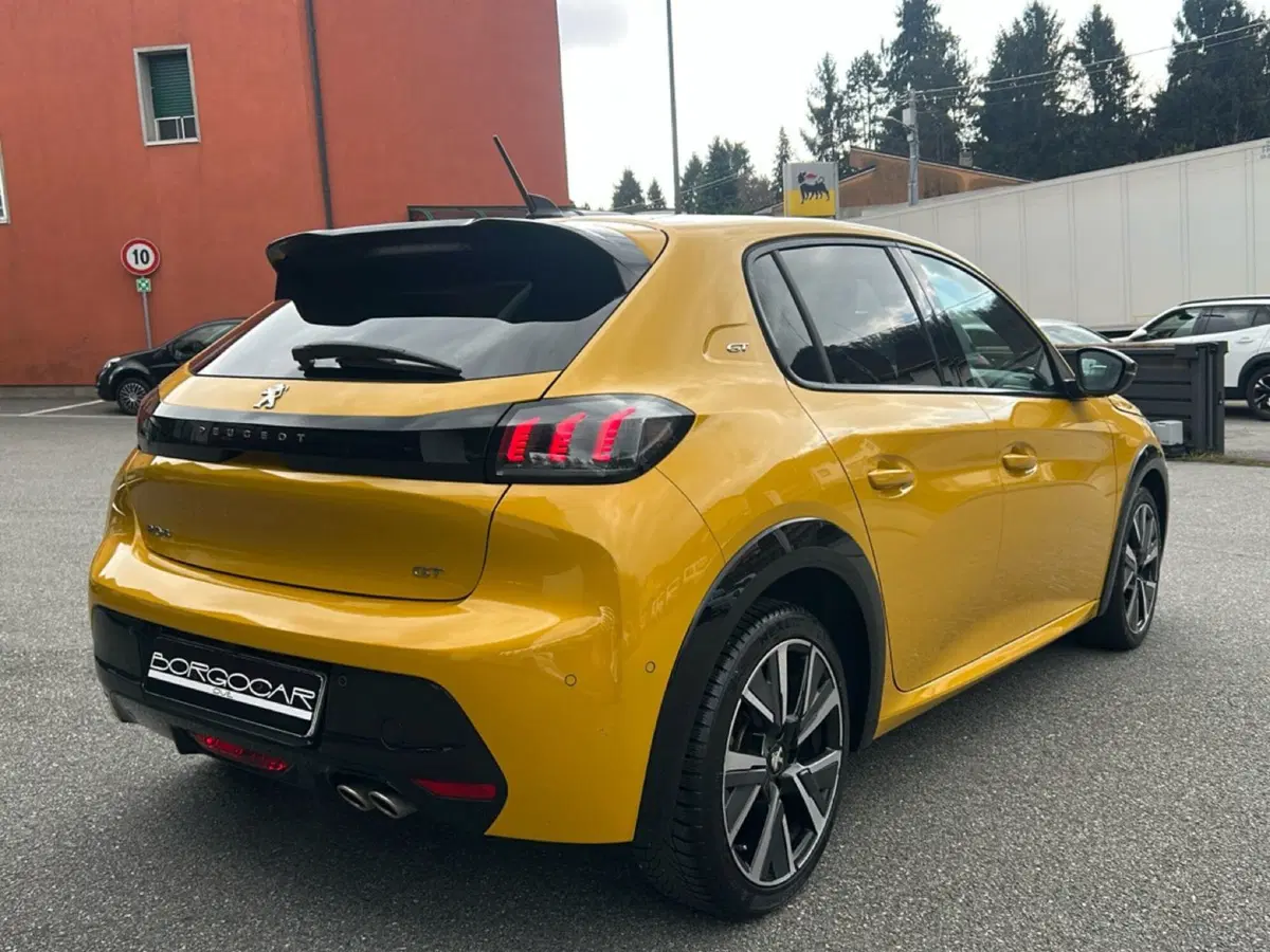 Peugeot 208 usata a Vercelli (7)