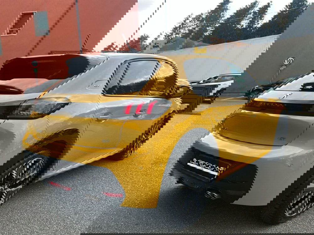 Peugeot 208 usata a Vercelli (7)