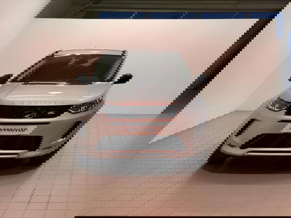 Land Rover Discovery Sport usata a Venezia (2)