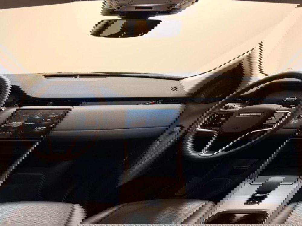 Land Rover Discovery Sport usata a Venezia (6)