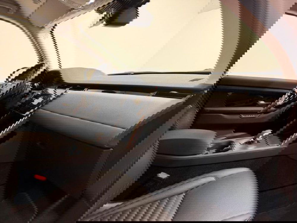 Land Rover Discovery Sport usata a Venezia (7)