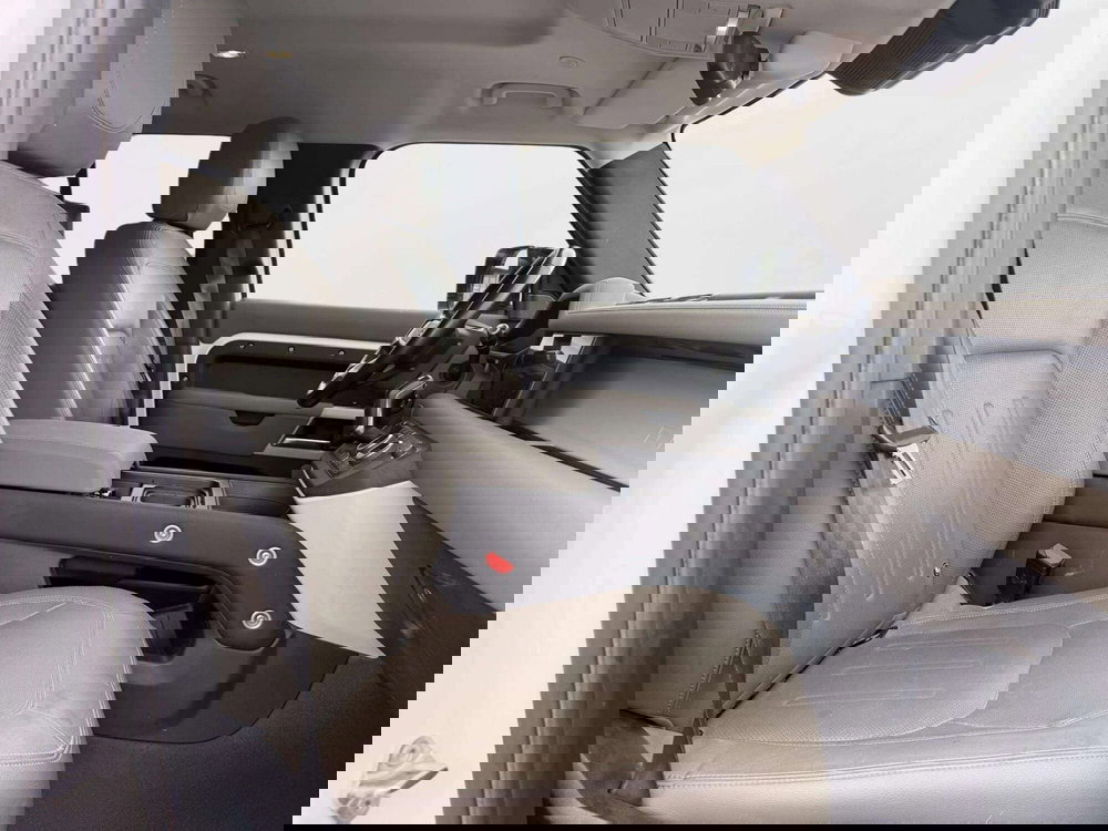 Land Rover Defender usata a Siena (3)