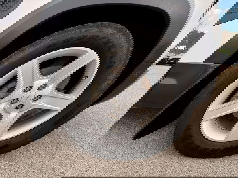 Land Rover Defender usata a Siena (9)