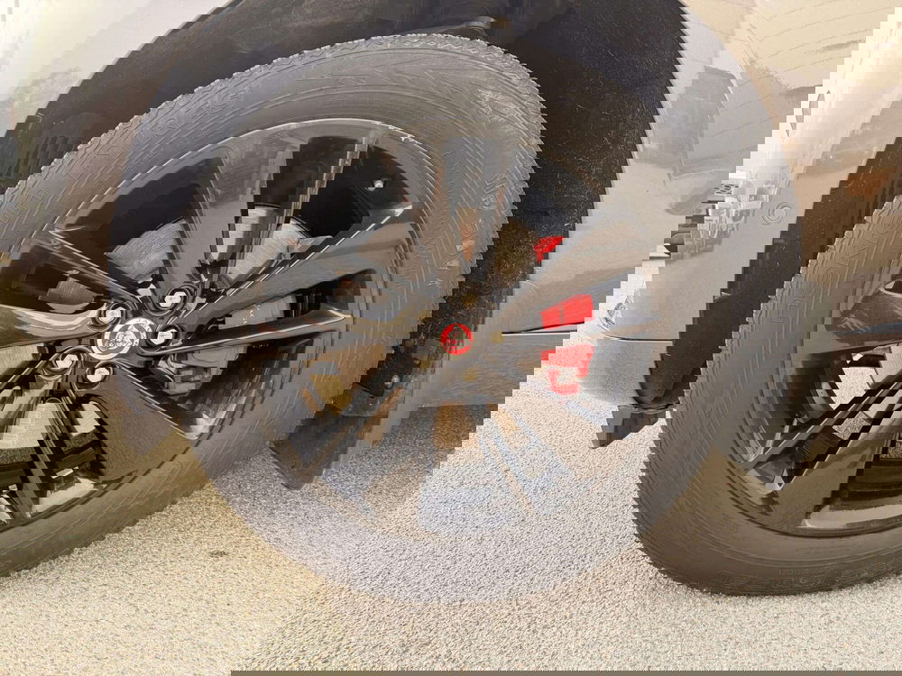 Jaguar F-Pace usata a Siena (9)