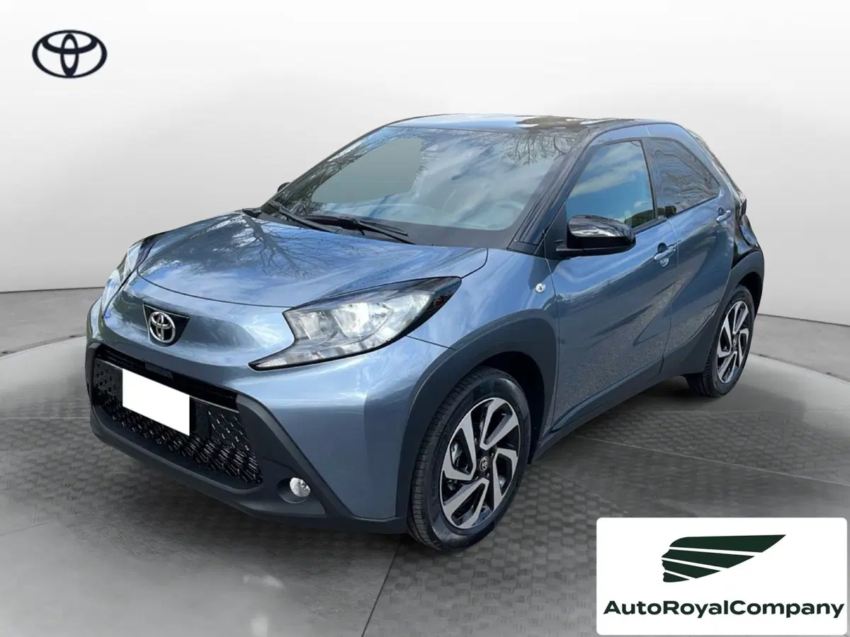Toyota Aygo X nuova a Roma