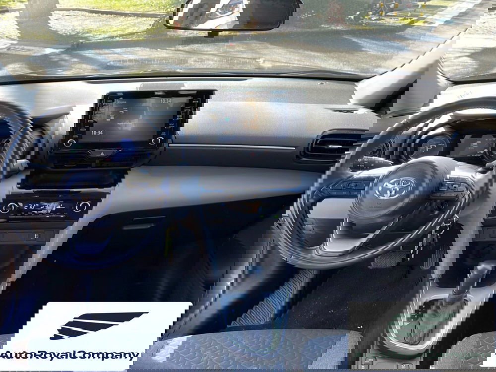 Toyota Yaris Cross usata a Roma (12)