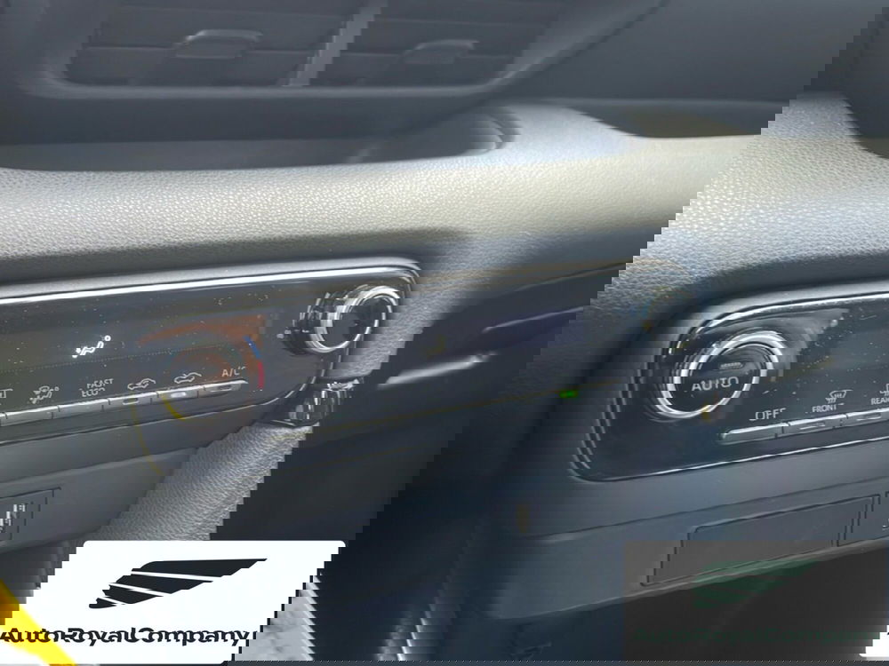 Toyota Yaris usata a Roma (16)