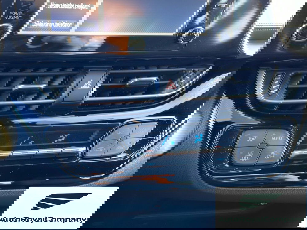 Toyota Toyota C-HR usata a Roma (17)