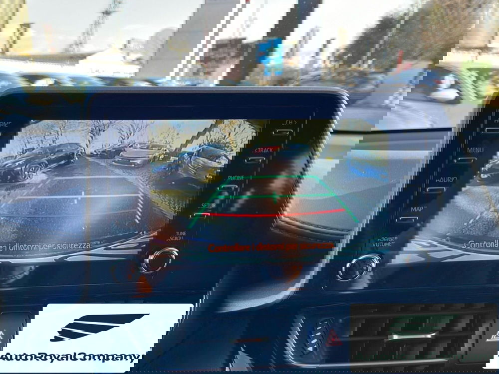 Toyota Toyota C-HR usata a Roma (18)