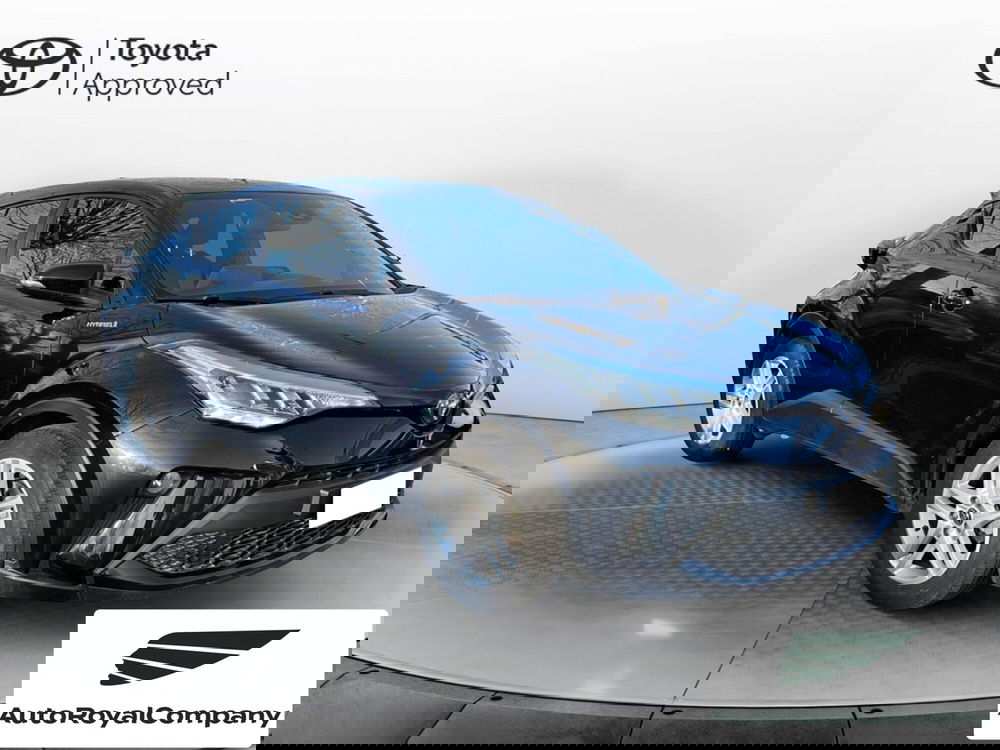 Toyota Toyota C-HR usata a Roma (8)