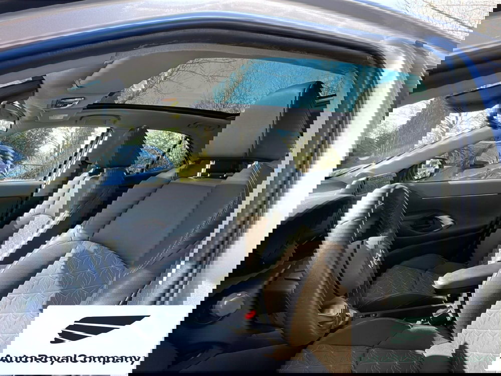 Toyota Yaris Cross usata a Roma (14)