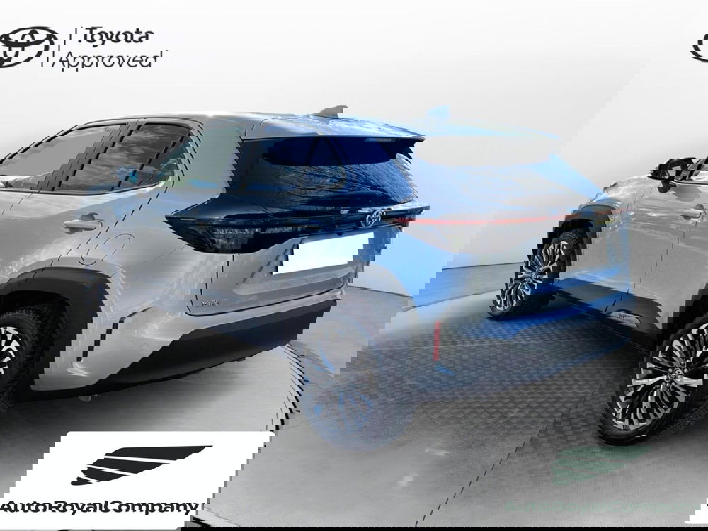 Toyota Yaris Cross usata a Roma (4)