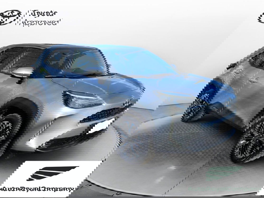 Toyota Yaris Cross usata a Roma (8)