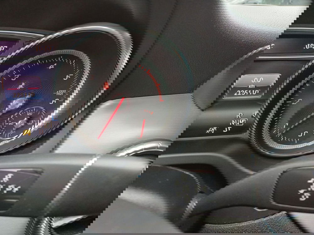 Mercedes-Benz CLA Shooting Brake usata a Modena (13)