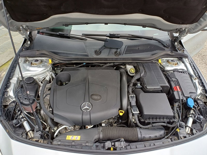 Mercedes-Benz CLA Shooting Brake usata a Modena (20)