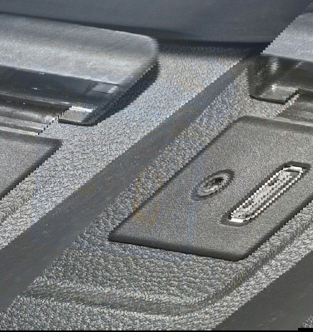 Opel Mokka usata a Terni (14)