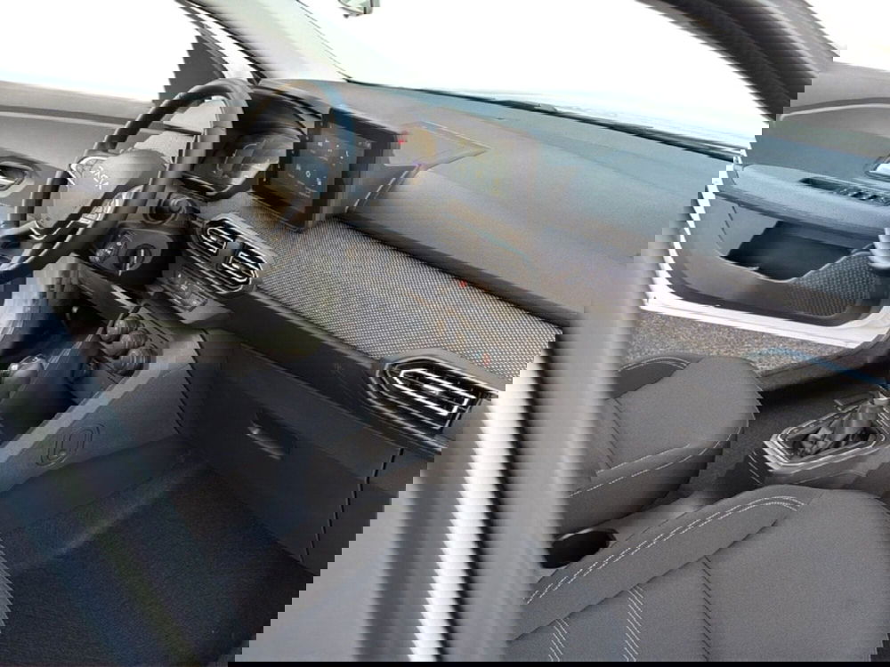 Dacia Jogger usata a Roma (12)