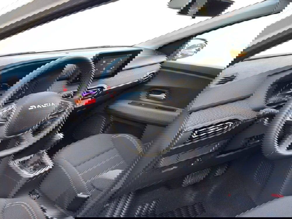 Dacia Jogger usata a Roma (9)