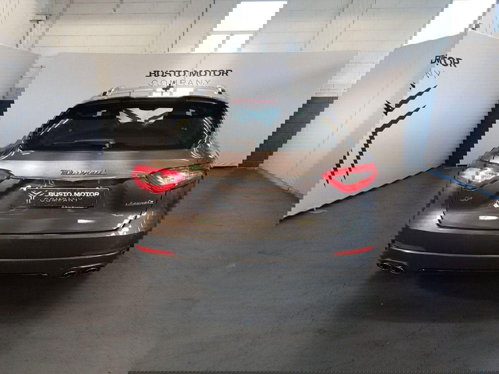 Maserati Levante usata a Varese (5)