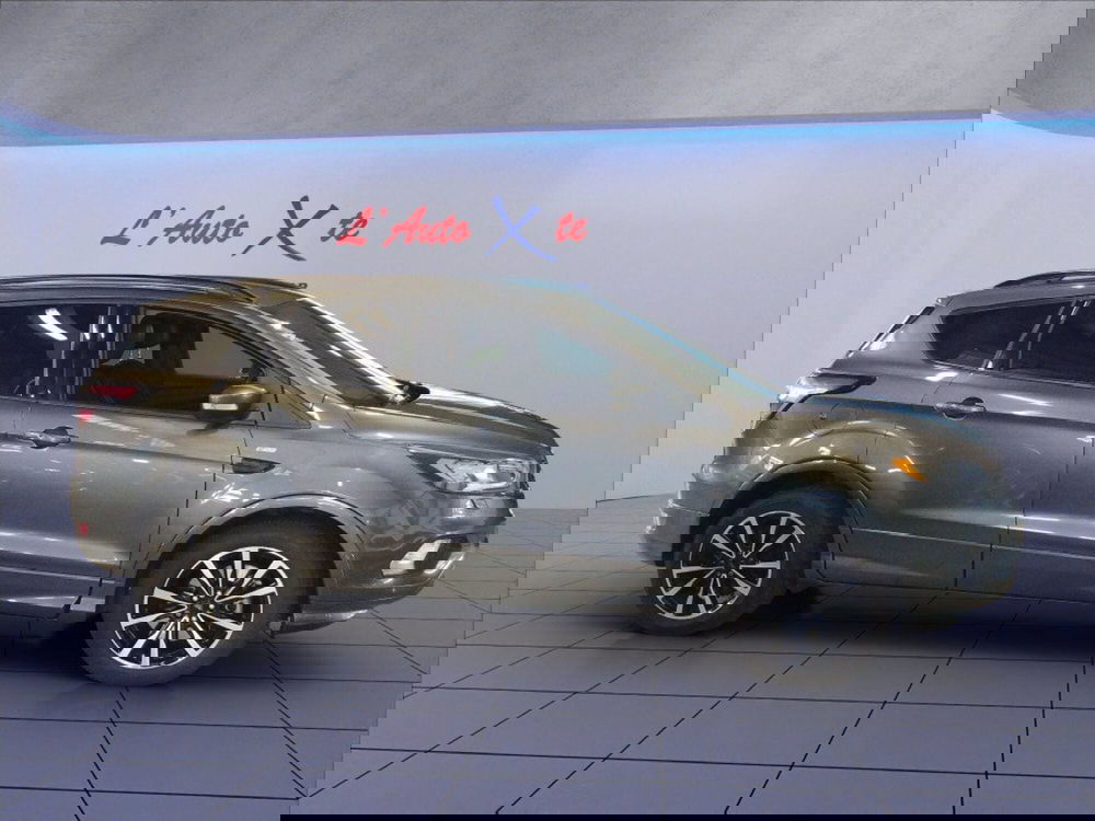 Ford Kuga usata a Milano (8)