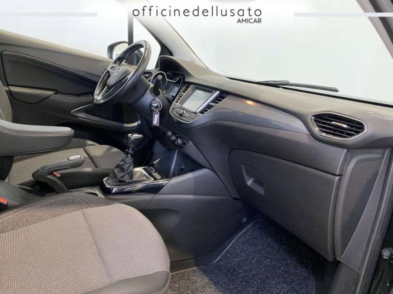 Opel Crossland usata a Matera (6)